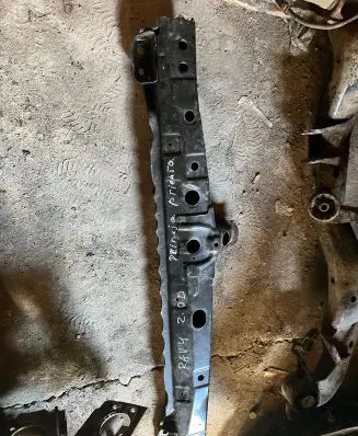 Toyota RAV 4 (XA30) Rear subframe 0709