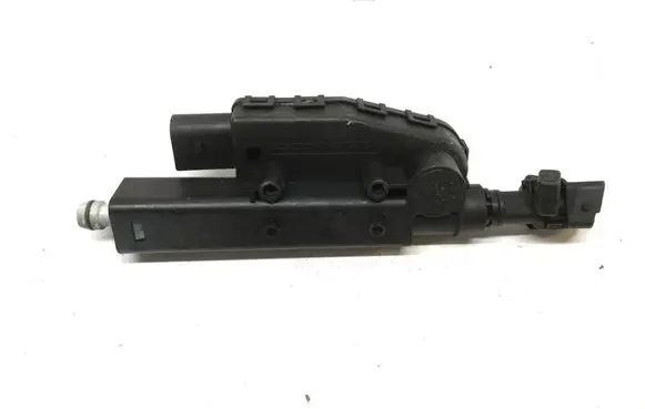 Volvo S80 Headlight washer spray nozzle A2C53108178
