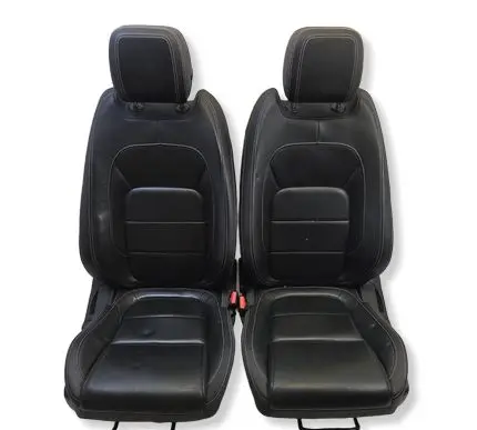 Jaguar XE Seat set 