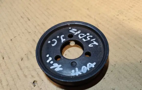 Jeep Cherokee XJ Water pump pulley 