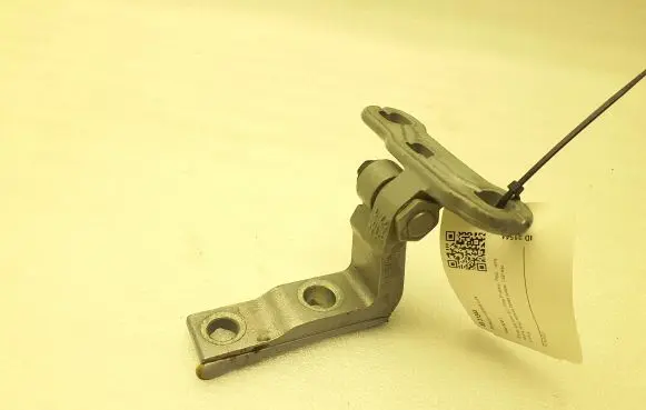 Volvo XC40 Front door upper hinge 31424586