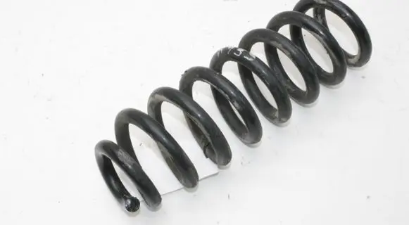 Mercedes-Benz C W205 Rear coil spring