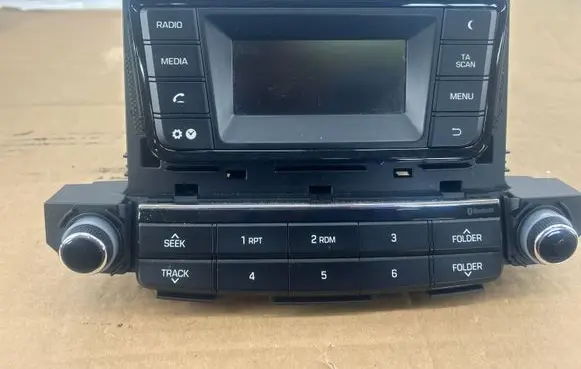 Hyundai Tucson TL Radio/CD/DVD/GPS head unit 96170D70304X ACBC0D7EE