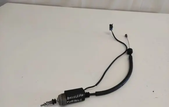 Opel Zafira A Throttle cable 90530810