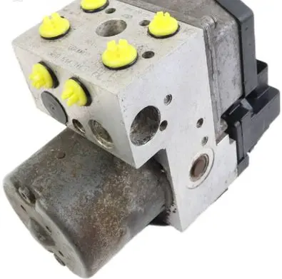 Volkswagen PASSAT B5 ABS Pump 3B0614111 0273004573 0265220621