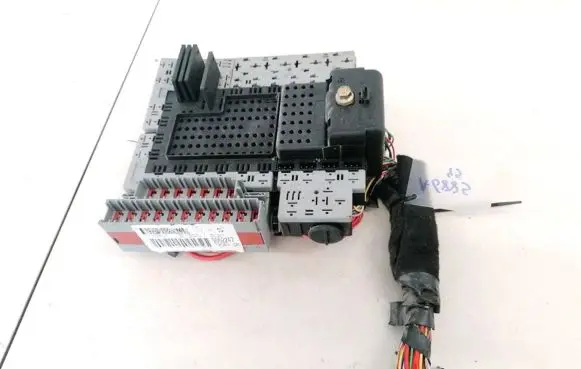 Volvo S80 Fuse box set 9062247