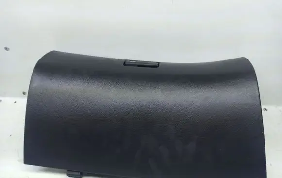 Toyota Avensis T250 Glove box 5555005070
