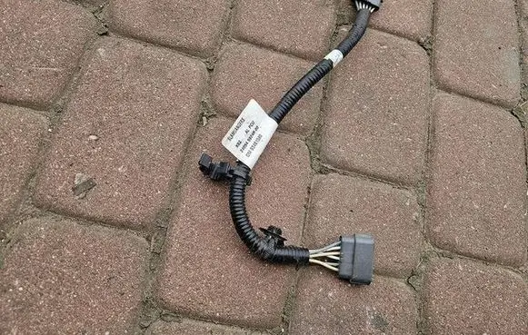 Opel Vivaro Other wiring loom 240545924R 93461080