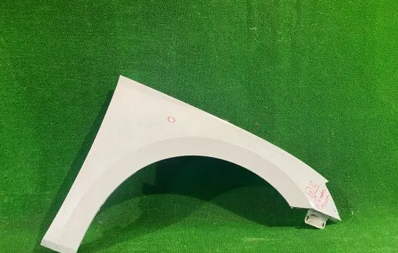 Skoda Superb B8 (3V) Fender