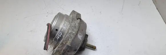 BMW X5 E53 Engine mount bracket 675844401