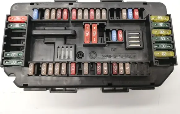 BMW 1 F20 F21 Fuse box set 933787901