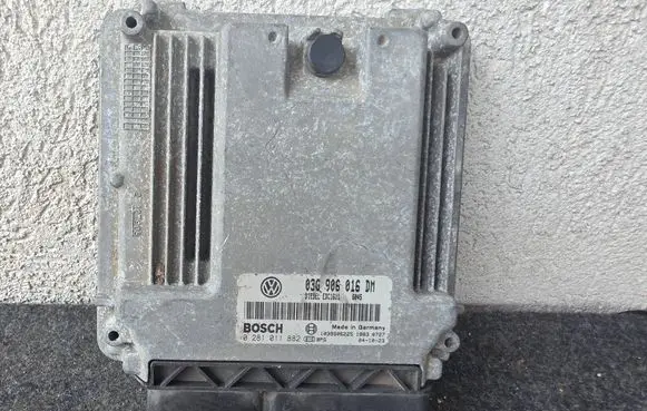 Seat Altea XL Engine control unit/module 03G906016DM