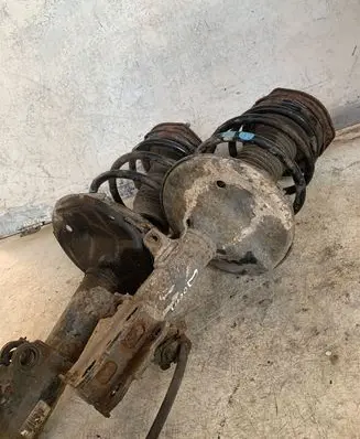 Lexus ES 250 - 300 - 330 Front shock absorber with coil spring