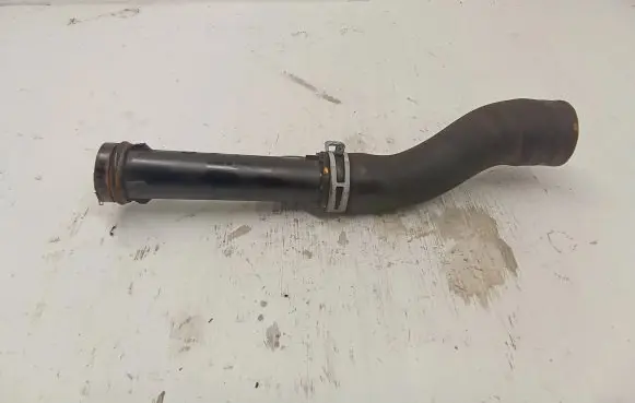 Opel Vivaro Engine coolant pipe/hose 210474640R 210474640