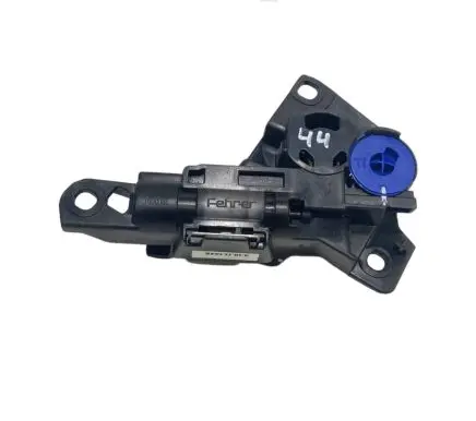 BMW 5 F10 F11 Glove box lock 1600086
