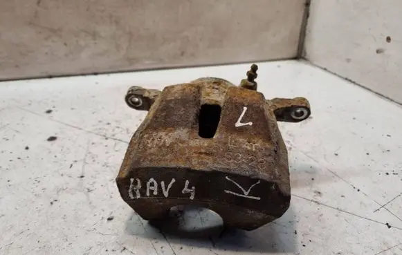 Toyota RAV 4 (XA30) Front brake caliper