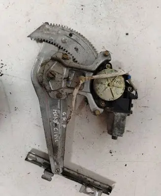 Rear door window regulator with motor