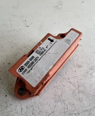 Hyundai Santa Fe Airbag deployment crash/impact sensor 9592026000