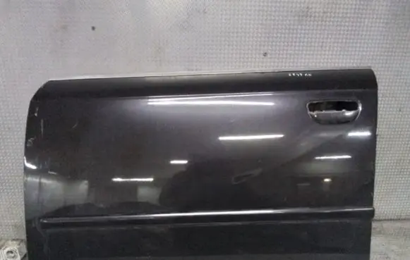 Audi A4 S4 B7 8E 8H Front door