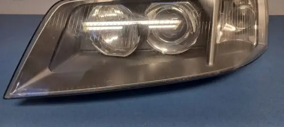 Audi A6 S6 C5 4B Headlight/headlamp 15592900