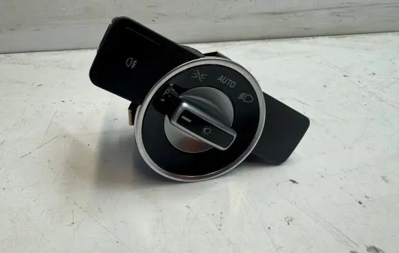 Mercedes-Benz GLA W156 Light switch
