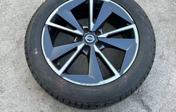 Nissan Qashqai J12 R19 alloy rim 6UA3A