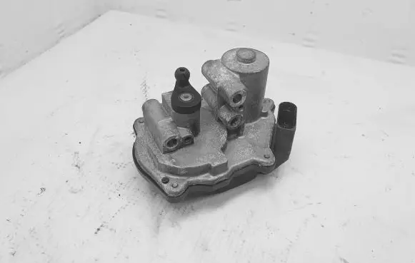 Audi A6 S6 C6 4F Intake manifold valve actuator/motor 059129086L