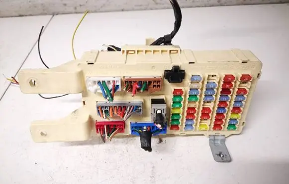 Hyundai Santa Fe Fuse box set 919502b200 91950-2b200
