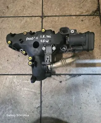 Volkswagen Polo V 6R Intake manifold 1047469S04 PA66GF35