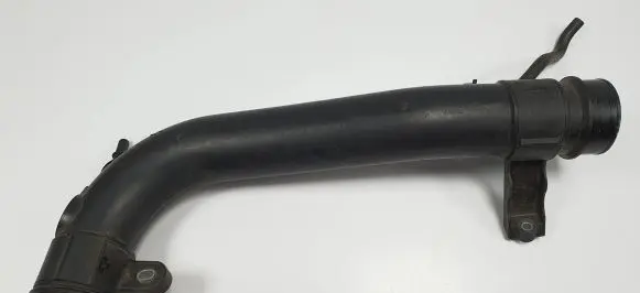 Ford Fiesta Turbo air intake inlet pipe/hose CV61-6C784-AG