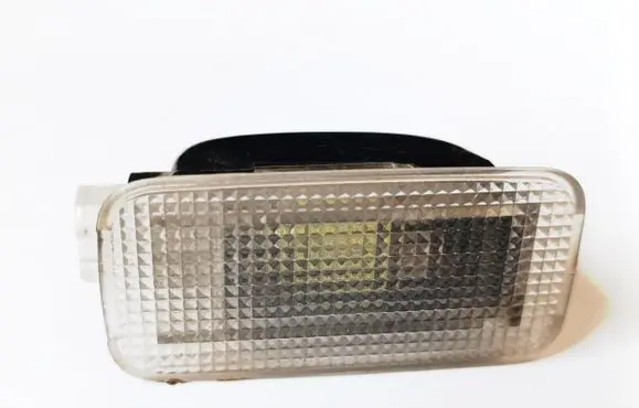 Toyota Avensis T270 Other interior light 8133005050
