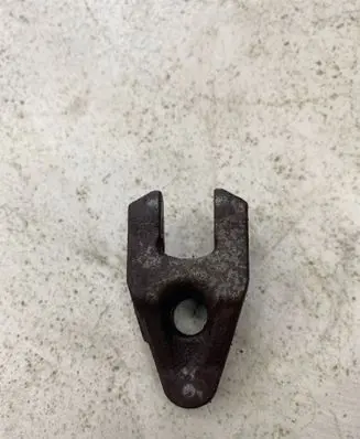Citroen Berlingo Fuel Injector clamp holder 
