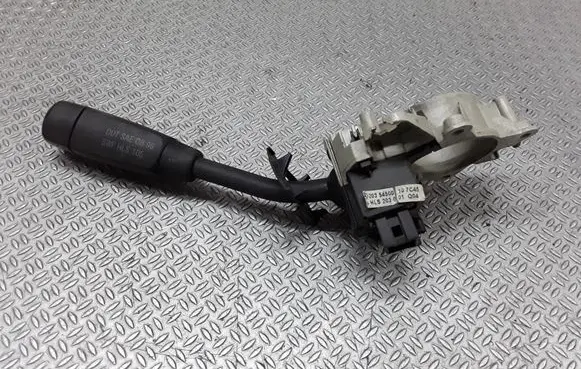 Mercedes-Benz C W203 Indicator stalk 20354500107C45