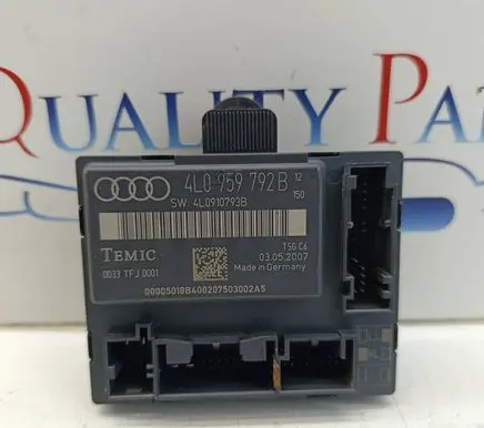 Audi Q7 4L Door control unit/module 4L0959792B