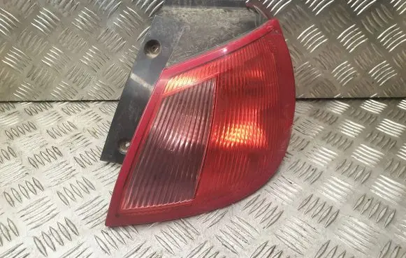 Mitsubishi Colt Rear/tail lights MR957366