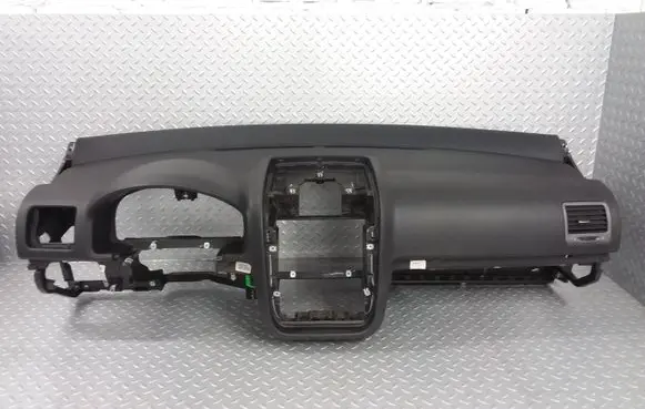 Volkswagen Jetta V Dashboard 1K0880204F 1K1858295 1K1857181