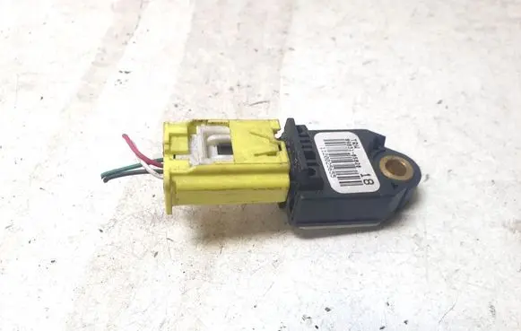 Toyota Verso Airbag deployment crash/impact sensor 8983105020