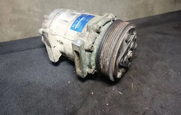 Volvo V50 Air conditioning (A/C) compressor (pump) 3M5H19D629HE 5594211624