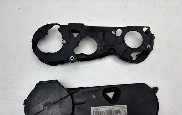 Audi Q7 4L Timing belt guard (cover) 059109123AB 059109133R