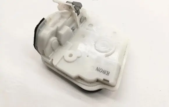 Mazda CX-3 Rear door lock