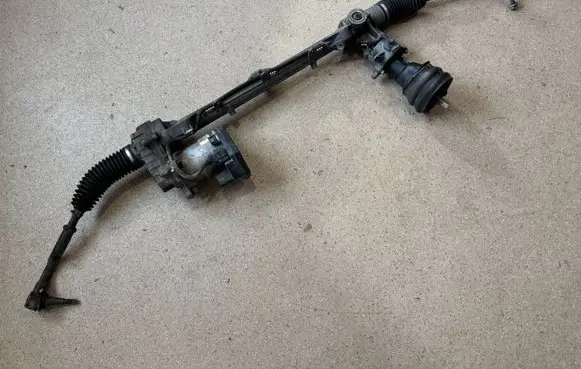 Volvo XC90 Steering rack 31476833