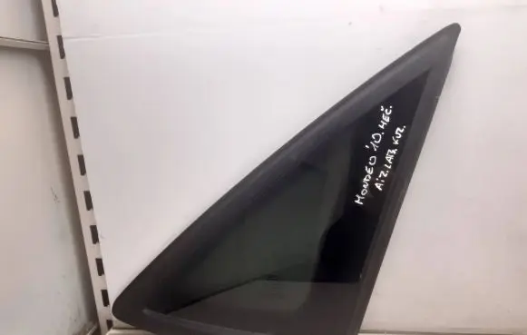 Ford Mondeo MK IV Rear side window