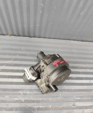 Volkswagen T-Roc Electric auxiliary coolant/water pump 2Q0965567A