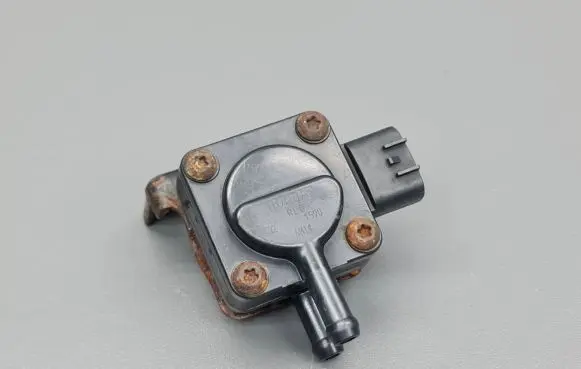 Honda Accord Exhaust gas pressure sensor RL01590