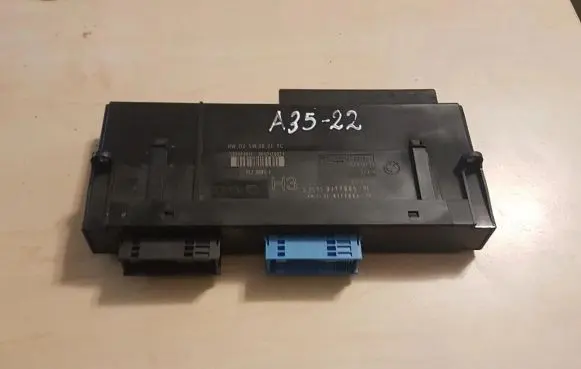 BMW 1 E82 E88 Other control units/modules 9177984 A3522
