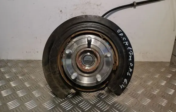 Jeep Grand Cherokee Rear wheel hub