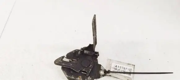 Engine bonnet/hood lock/catch