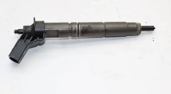 Jeep Grand Cherokee (WK) Fuel injector 0445115017