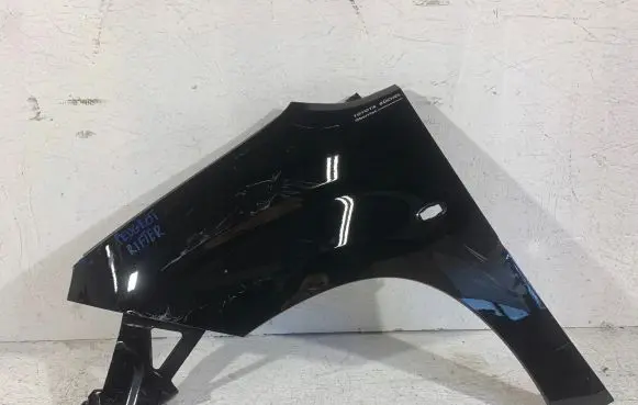 Peugeot Rifter Fender