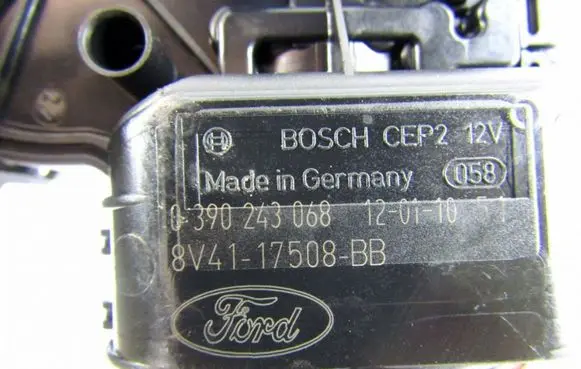 Ford Kuga I Wiper motor 0390243068
